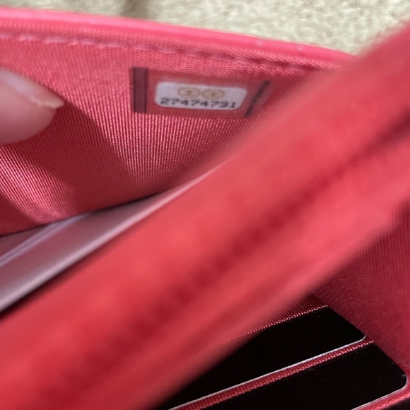 Chanel wallet on chain - Picture 3 of 10